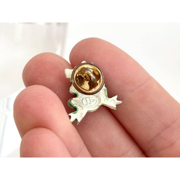 JJ Signed Frog Shaped Figural Enameled Vintage Cute Jewelry Brooch | Lapel Pin - Picture 6 of 15